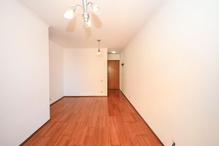 Apartamento à venda com 72m², 2 quartos e 1 vagaSala