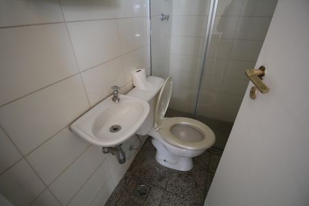 Apartamento à venda com 225m², 4 quartos e 4 vagasBanheiro de serviço