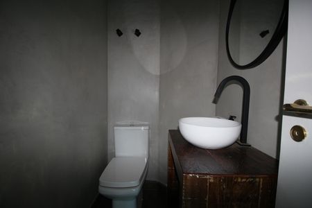 Apartamento à venda com 225m², 4 quartos e 4 vagasLavabo
