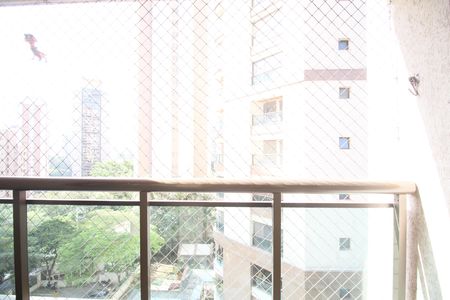 Apartamento à venda com 225m², 4 quartos e 4 vagasVaranda Suíte 2