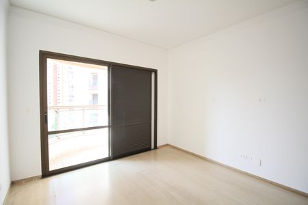 Apartamento à venda com 225m², 4 quartos e 4 vagasSuíte 3