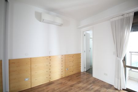 Apartamento à venda com 225m², 4 quartos e 4 vagasSuíte 2