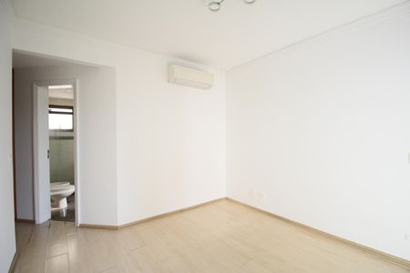 Apartamento à venda com 225m², 4 quartos e 4 vagasSuíte 3