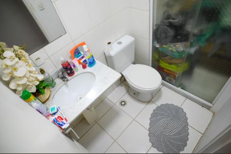 Apartamento à venda com 54m², 2 quartos e 1 vaga Apartamento à venda com 54m², 2 quartos e 1 vagaBanheiro