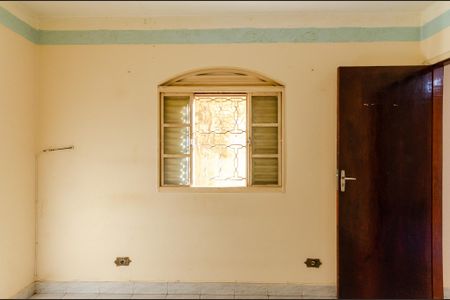 Casa para alugar com 55m², 2 quartos e sem vaga Casa para alugar com 55m², 2 quartos e sem vagaQuarto 1