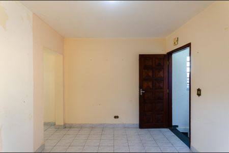 Sala de casa para alugar com 2 quartos, 55m² em Parque Maria Domitila, São Paulo