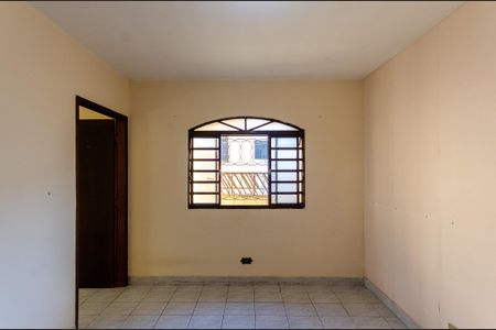 Sala de casa para alugar com 2 quartos, 55m² em Parque Maria Domitila, São Paulo