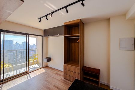 Studio à venda com 25m², 1 quarto e sem vaga Studio à venda com 25m², 1 quarto e sem vagaSala/Quarto