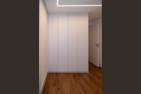Apartamento para alugar com 177m², 3 quartos e 2 vagas Apartamento para alugar com 177m², 3 quartos e 2 vagasQuarto 3 - Suíte Master Closet