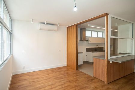 Apartamento para alugar com 177m², 3 quartos e 2 vagas Apartamento para alugar com 177m², 3 quartos e 2 vagasSala