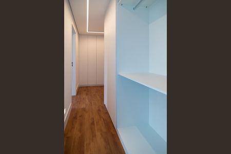 Apartamento para alugar com 177m², 3 quartos e 2 vagas Apartamento para alugar com 177m², 3 quartos e 2 vagasQuarto 3 - Suíte Master Closet