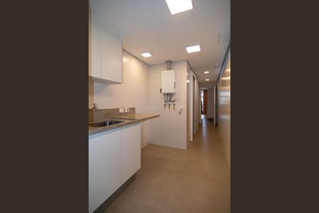 Apartamento para alugar com 177m², 3 quartos e 2 vagas Apartamento para alugar com 177m², 3 quartos e 2 vagasÁrea de Serviço