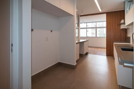 Apartamento para alugar com 177m², 3 quartos e 2 vagas Apartamento para alugar com 177m², 3 quartos e 2 vagasCozinha