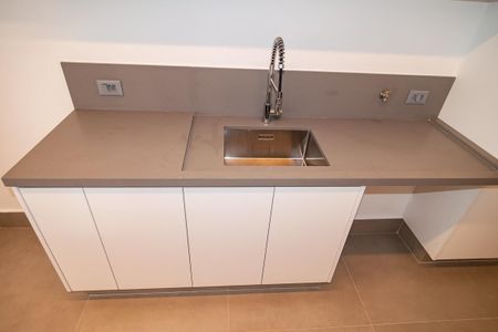 Apartamento para alugar com 177m², 3 quartos e 2 vagas Apartamento para alugar com 177m², 3 quartos e 2 vagasCozinha