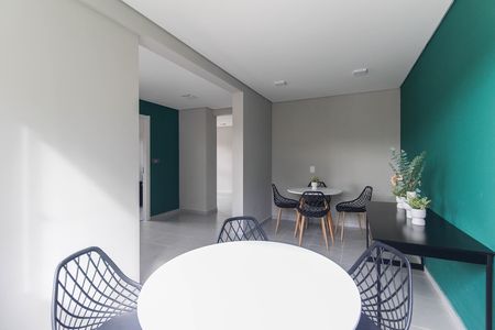 Apartamento para alugar com 157m², 2 quartos e sem vaga Apartamento para alugar com 157m², 2 quartos e sem vagaÁrea Comum