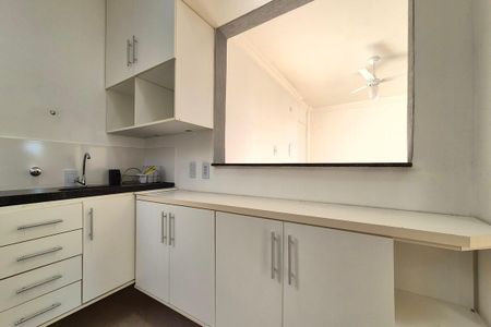 Apartamento para alugar com 50m², 2 quartos e 1 vagaCozinha 