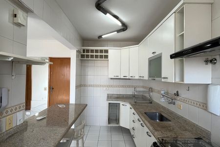 Apartamento para alugar com 95m², 2 quartos e 1 vagaCozinha e Área de Serviço