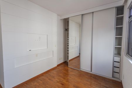 Apartamento à venda com 68m², 2 quartos e 1 vagaQuarto 1