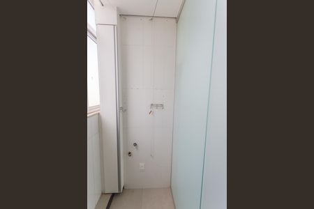 Apartamento à venda com 68m², 2 quartos e 1 vagaÁrea de Serviço