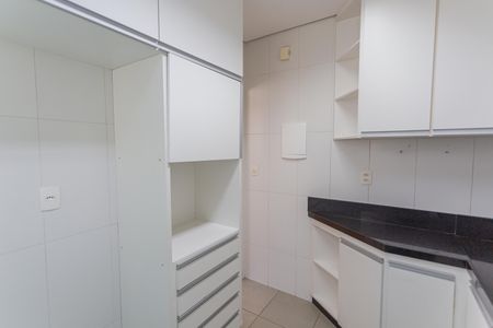 Apartamento à venda com 68m², 2 quartos e 1 vagaCozinha 