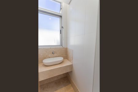 Apartamento à venda com 68m², 2 quartos e 1 vagaLavabo na Sala