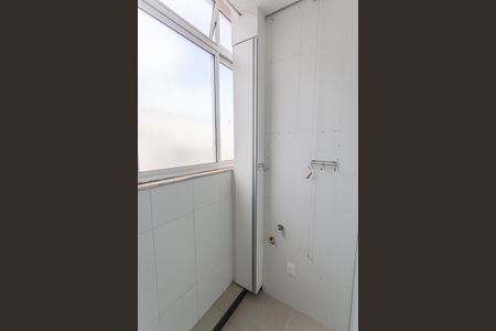 Apartamento à venda com 68m², 2 quartos e 1 vagaÁrea de Serviço