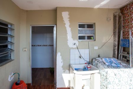 Casa à venda com 180m², 3 quartos e 1 vagaÁrea de Serviço Casa 2