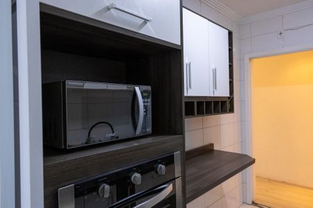 Apartamento para alugar com 62m², 2 quartos e 2 vagas Apartamento para alugar com 62m², 2 quartos e 2 vagasCozinha - Armários