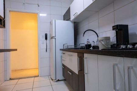 Apartamento para alugar com 62m², 2 quartos e 2 vagas Apartamento para alugar com 62m², 2 quartos e 2 vagasCozinha - Armários