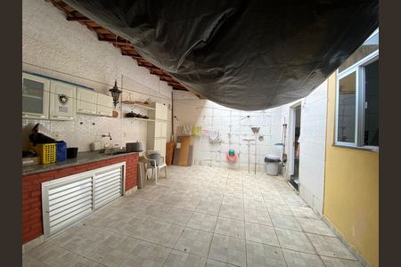 Casa para alugar com 200m², 3 quartos e 2 vagas
