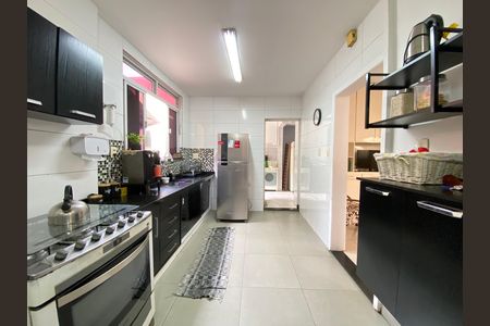 Casa para alugar com 200m², 3 quartos e 2 vagas