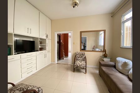 Casa para alugar com 200m², 3 quartos e 2 vagas