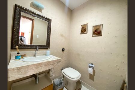 Casa para alugar com 200m², 3 quartos e 2 vagas