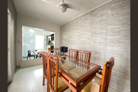 Casa para alugar com 200m², 3 quartos e 2 vagas