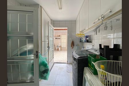 Casa para alugar com 200m², 3 quartos e 2 vagas