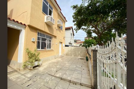 Casa para alugar com 200m², 3 quartos e 2 vagas