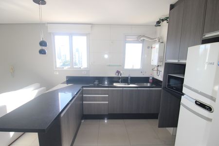 Apartamento para alugar com 40m², 1 quarto e 2 vagasSala / Cozinha