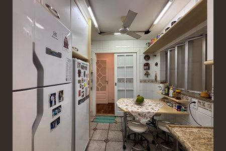 Apartamento à venda com 176m², 3 quartos e 1 vagaCozinha