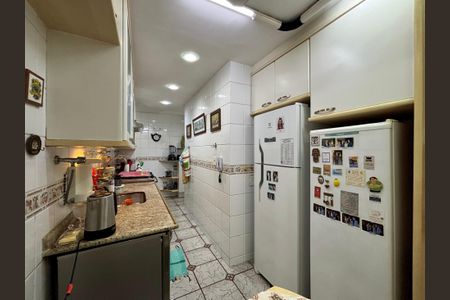 Apartamento à venda com 176m², 3 quartos e 1 vagaCozinha