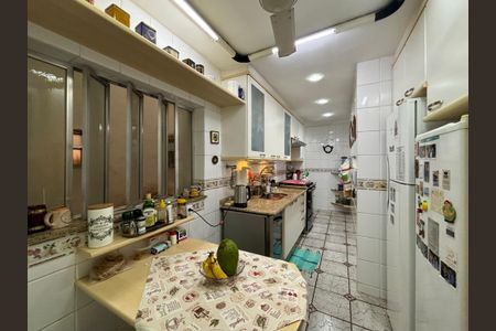 Apartamento à venda com 176m², 3 quartos e 1 vagaCozinha