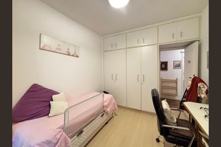 Apartamento à venda com 176m², 3 quartos e 1 vagaQuarto 2