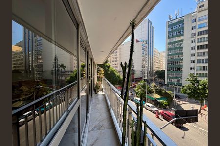 Apartamento à venda com 176m², 3 quartos e 1 vagaVaranda da sala