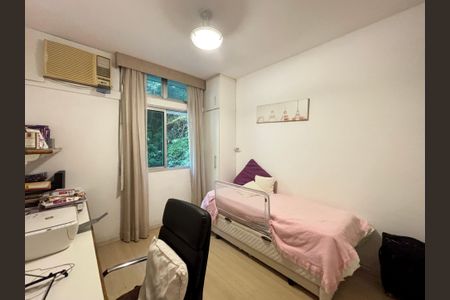 Apartamento à venda com 176m², 3 quartos e 1 vagaQuarto 2