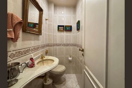 Apartamento à venda com 176m², 3 quartos e 1 vagaLavabo