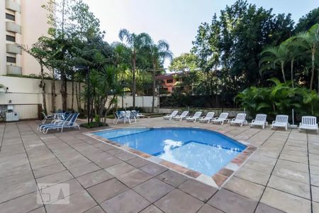 Apartamento à venda com 100m², 3 quartos e 2 vagas Apartamento à venda com 100m², 3 quartos e 2 vagasÁrea Comum
