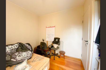 Apartamento à venda com 100m², 3 quartos e 2 vagas Apartamento à venda com 100m², 3 quartos e 2 vagasQuarto 2