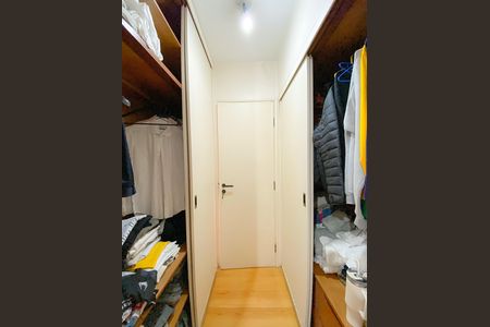 Apartamento à venda com 100m², 3 quartos e 2 vagas Apartamento à venda com 100m², 3 quartos e 2 vagasCloset Suíte