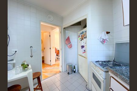 Apartamento à venda com 100m², 3 quartos e 2 vagas Apartamento à venda com 100m², 3 quartos e 2 vagasCozinha