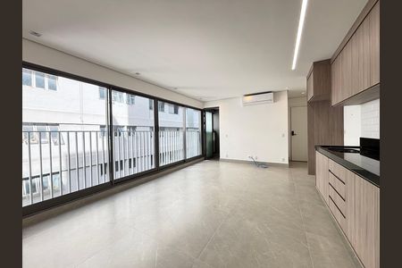Apartamento à venda com 68m², 2 quartos e 1 vaga Apartamento à venda com 68m², 2 quartos e 1 vagaSala/Cozinha