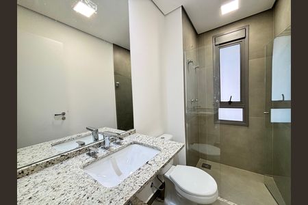 Apartamento à venda com 68m², 2 quartos e 1 vaga Apartamento à venda com 68m², 2 quartos e 1 vagaBanheiro da Suíte 2
